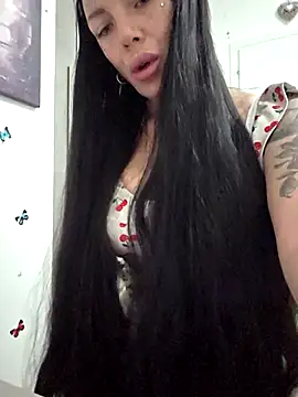 cicciolina online show from April 17, 2026, 11:57 am