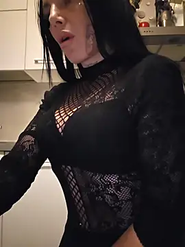 Snapshot of cicciolina chatting on November 18, 2025, 8:34 pm cicciolina online show from November 18, 2025, 8:34 pm