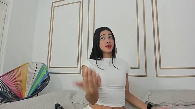 Snapshot of natalia_aguirre1 chatting on March 14, 2025, 6:39 pm natalia aguirre1 online show from March 14, 2025, 6:39 pm