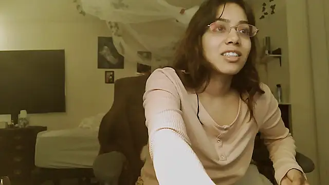 Snapshot of PolinaLoveX chatting on November 30, 2025, 2:56 am PolinaLoveX online show from November 30, 2025, 2:56 am