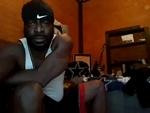 Snapshot of SukItSlo444 chatting on January 20, 2025, 2:01 am SukItSlo444 online show from January 20, 2025, 2:01 am