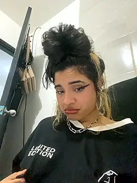 mysteriousgirl20 online show from January 12, 2026, 8:58 pm