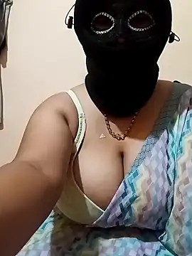 MONA DARLING31 online show from January 22, 2025, 4:55 am