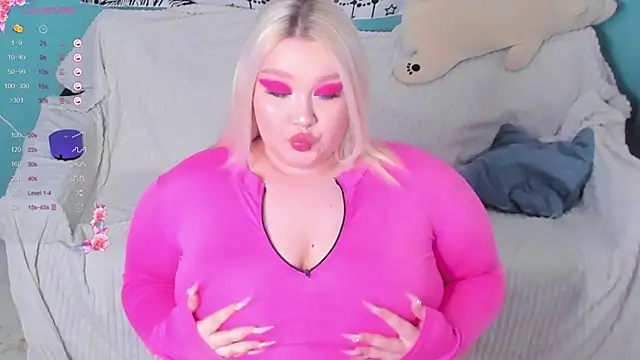 LilyBelll online show from January 4, 2025, 5:05 pm