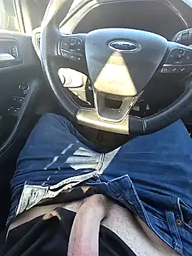 Titanhoott online show from February 1, 2025, 12:04 pm