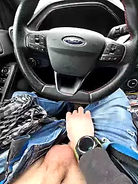 Titanhoott online show from January 20, 2025, 12:49 pm