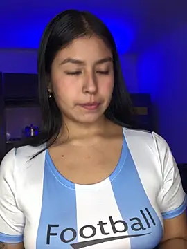 Snapshot of EmmaRossem chatting on December 1, 2025, 7:26 pm EmmaRossem online show from December 1, 2025, 7:26 pm