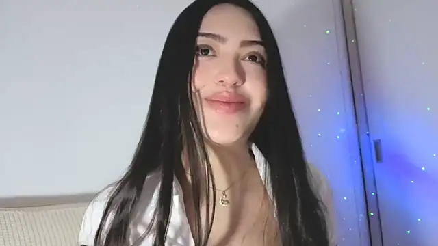 Snapshot of Sweet-Sophiee chatting on April 25, 2026, 3:42 am Sweet-Sophiee online show from April 25, 2026, 3:42 am