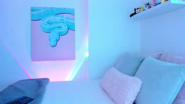 Alexis Rosse online show from October 17, 2025, 12:29 pm