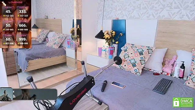 Snapshot of Megansttein_ chatting on September 10, 2025, 8:30 pm Megansttein online show from September 10, 2025, 8:30 pm