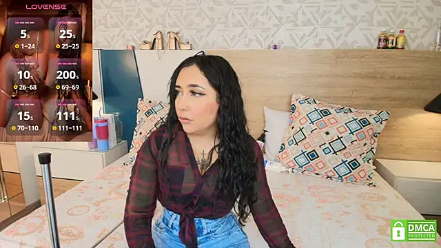 Snapshot of Megansttein_ chatting on September 27, 2025, 6:14 pm Megansttein online show from September 27, 2025, 6:14 pm