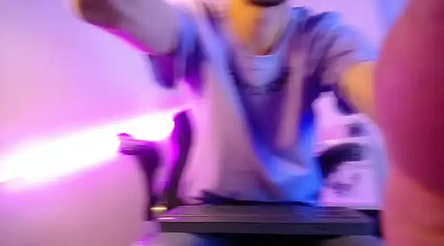 DemianPrince online show from January 5, 2025, 3:43 am