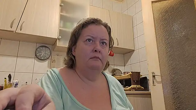 melissaBlessing online show from September 18, 2025, 3:42 am