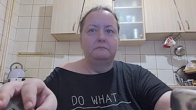 Snapshot of melissaBlessing chatting on December 21, 2025, 2:35 am melissaBlessing online show from December 21, 2025, 2:35 am