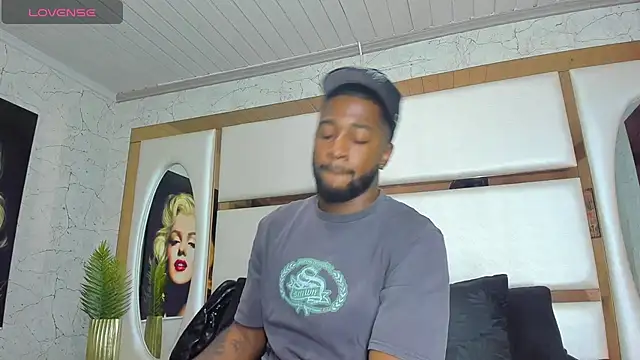 Drake Nassir4 online show from October 3, 2025, 4:52 pm