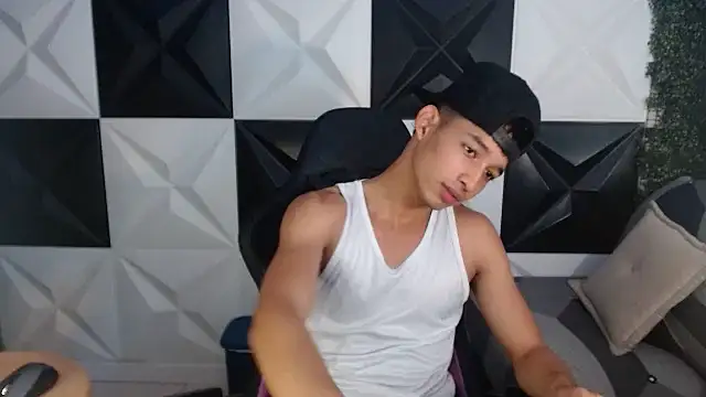Snapshot of jose_sexycumm chatting on March 19, 2025, 8:22 pm jose sexycumm online show from March 19, 2025, 8:22 pm
