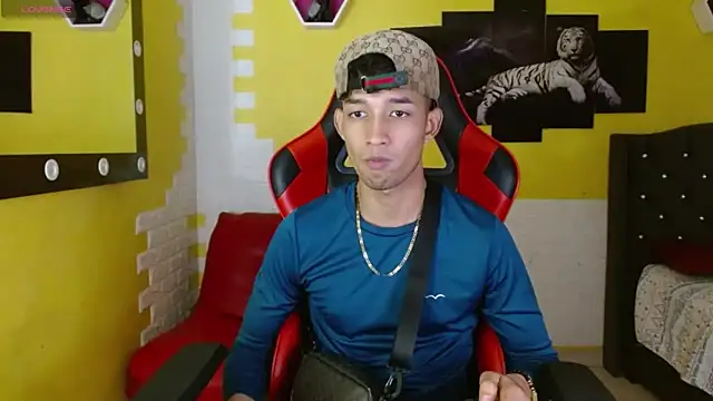 Snapshot of jose_sexycumm chatting on November 12, 2025, 7:40 pm jose sexycumm online show from November 12, 2025, 7:40 pm