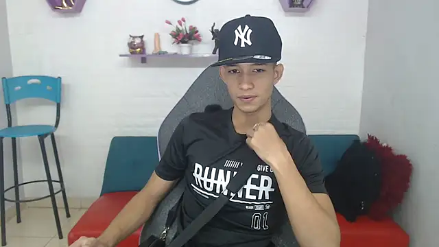 Snapshot of jose_sexycumm chatting on March 3, 2025, 6:13 pm jose sexycumm online show from March 3, 2025, 6:13 pm