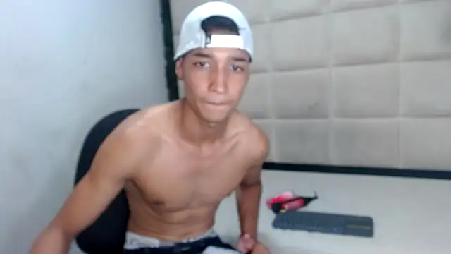 Snapshot of jose_sexycumm chatting on January 28, 2025, 7:21 pm jose sexycumm online show from January 28, 2025, 7:21 pm