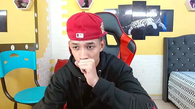 Snapshot of jose_sexycumm chatting on October 28, 2025, 8:52 pm jose sexycumm online show from October 28, 2025, 8:52 pm