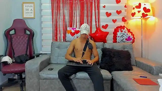 Snapshot of jose_sexycumm chatting on February 13, 2025, 7:31 pm jose sexycumm online show from February 13, 2025, 7:31 pm