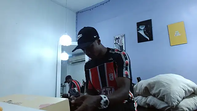 Kimandyuk online show from February 8, 2025, 7:49 pm