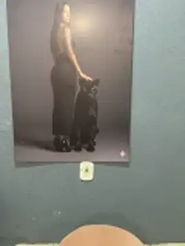 Elamesmamorena online show from March 9, 2026, 10:52 am