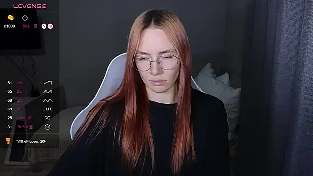 littlevildevil online show from December 2, 2025, 10:50 am