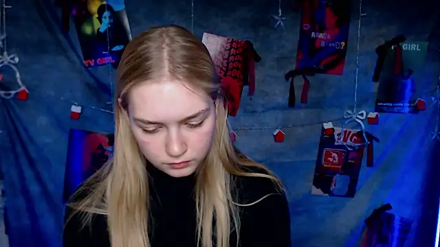 Snapshot of MademoiselleCl chatting on January 8, 2026, 1:17 pm MademoiselleCl online show from January 8, 2026, 1:17 pm