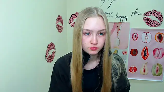 MademoiselleCl online show from March 12, 2025, 7:24 am