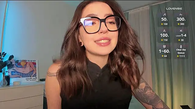 Oh My Dianee online show from November 24, 2025, 7:19 am