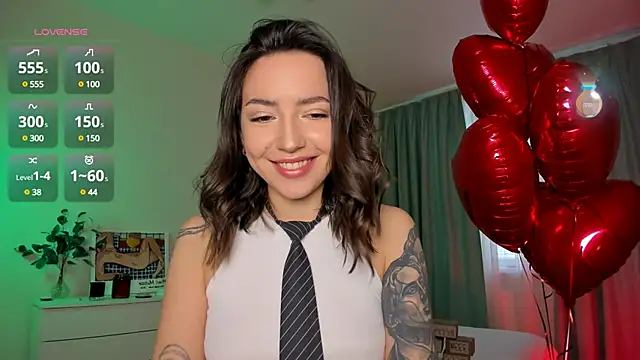 Oh My Dianee online show from February 12, 2025, 7:55 am