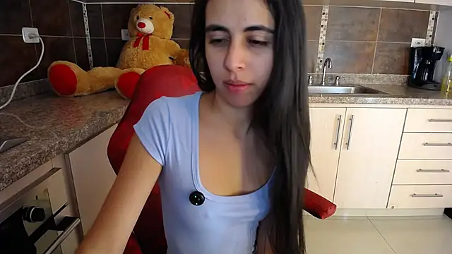 Snapshot of anna_alvarez chatting on July 15, 2026, 11:28 am anna alvarez online show from July 15, 2026, 11:28 am
