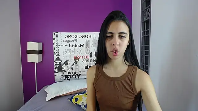 Snapshot of anna_alvarez chatting on March 6, 2025, 10:20 am anna alvarez online show from March 6, 2025, 10:20 am