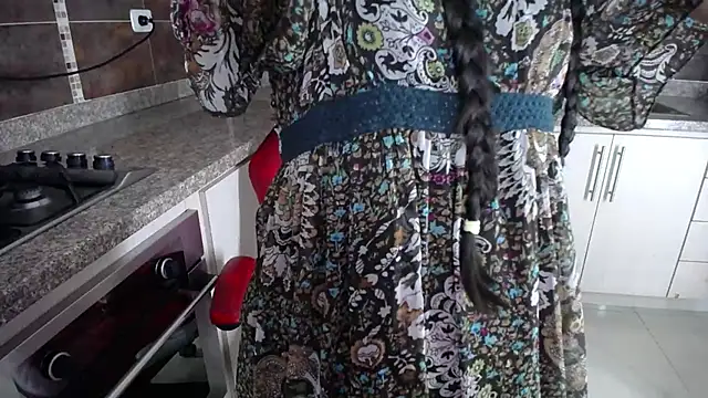 Snapshot of anna_alvarez chatting on March 22, 2025, 11:00 am anna alvarez online show from March 22, 2025, 11:00 am