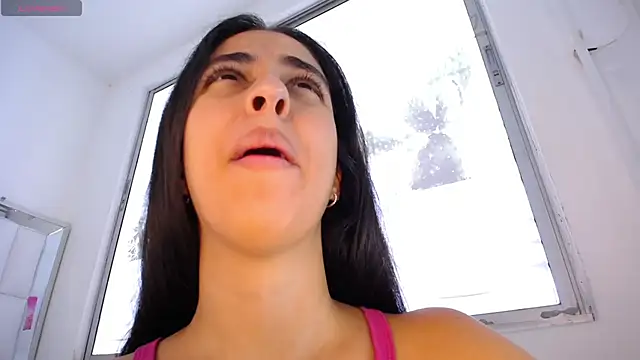 Snapshot of anna_alvarez chatting on November 26, 2025, 1:33 pm anna alvarez online show from November 26, 2025, 1:33 pm