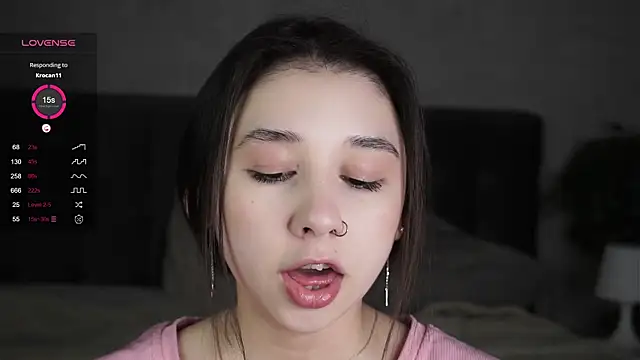 AislyEmbury online show from March 7, 2025, 11:49 pm