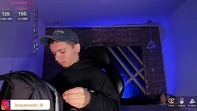 Ian Castillo  online show from April 10, 2026, 11:28 am