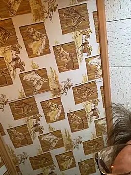 Snapshot of Tonybaloney1972 chatting on January 4, 2025, 2:46 pm Tonybaloney1972 online show from January 4, 2025, 2:46 pm