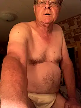 Snapshot of Tonybaloney1972 chatting on September 24, 2025, 6:36 pm Tonybaloney1972 online show from September 24, 2025, 6:36 pm