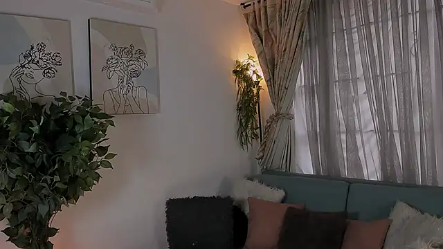 aisha bx online show from March 20, 2026, 1:01 pm