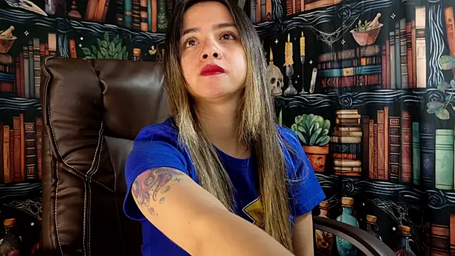 Snapshot of julietta___jackson chatting on September 13, 2025, 7:58 pm julietta jackson online show from September 13, 2025, 7:58 pm