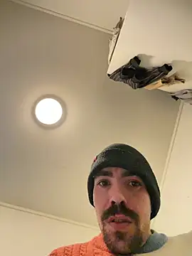 wolfwhite95 online show from March 15, 2026, 11:50 am