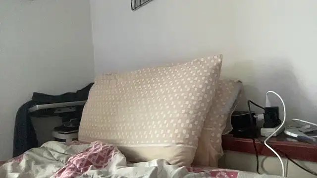 Snapshot of alessandromori91 chatting on January 9, 2026, 8:54 am alessandromori91 online show from January 9, 2026, 8:54 am