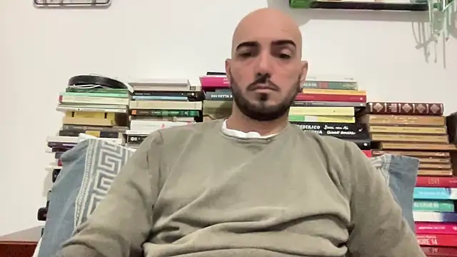 alessandromori91 online show from March 15, 2026, 9:33 pm