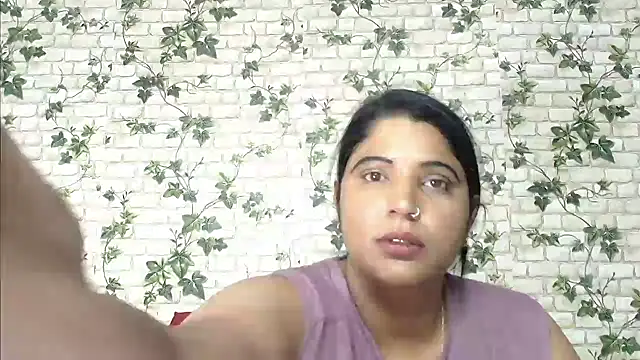 Snapshot of XIndianintimacy chatting on February 14, 2025, 5:41 am XIndianintimacy online show from February 14, 2025, 5:41 am