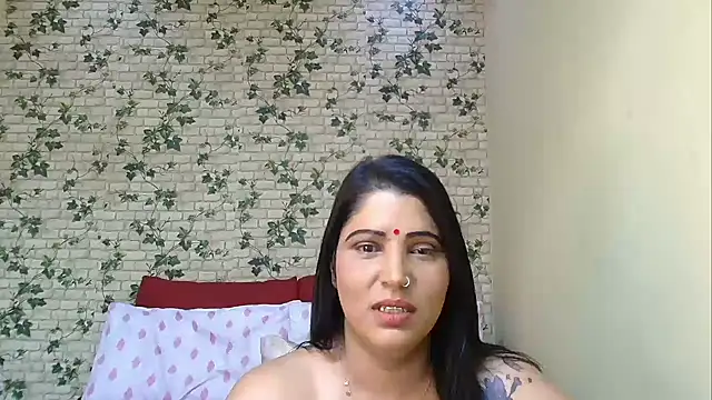 Snapshot of XIndianintimacy chatting on May 9, 2026, 7:17 pm XIndianintimacy online show from May 9, 2026, 7:17 pm