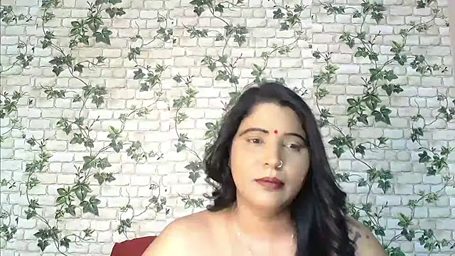 Snapshot of XIndianintimacy chatting on February 15, 2025, 11:03 pm XIndianintimacy online show from February 15, 2025, 11:03 pm