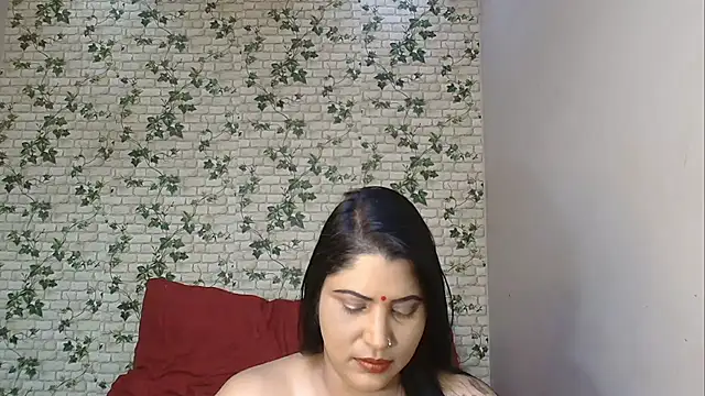 Snapshot of XIndianintimacy chatting on October 5, 2025, 6:31 pm XIndianintimacy online show from October 5, 2025, 6:31 pm