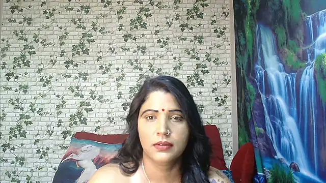 Snapshot of XIndianintimacy chatting on March 7, 2025, 7:27 pm XIndianintimacy online show from March 7, 2025, 7:27 pm